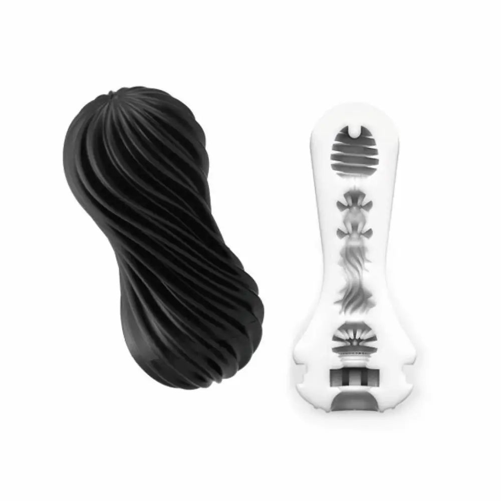 Black / Tenga